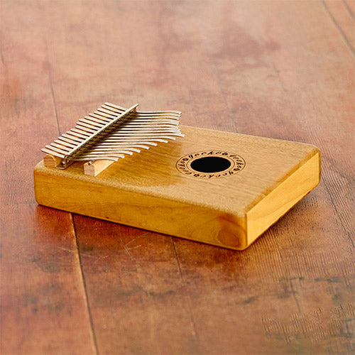 Side of the Gecko box type kalimba