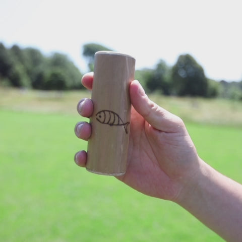 Indonesian Jati bamboo shaker sound demonstration